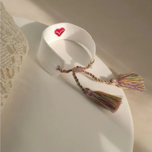 White Woven Embroidered Tassel Bracelet with Red Heart Accent - Picture 8 of 8